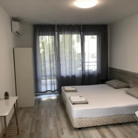 Akra Otel *