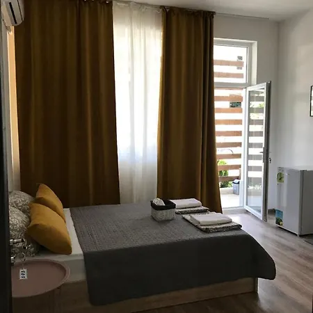 Akra Otel *