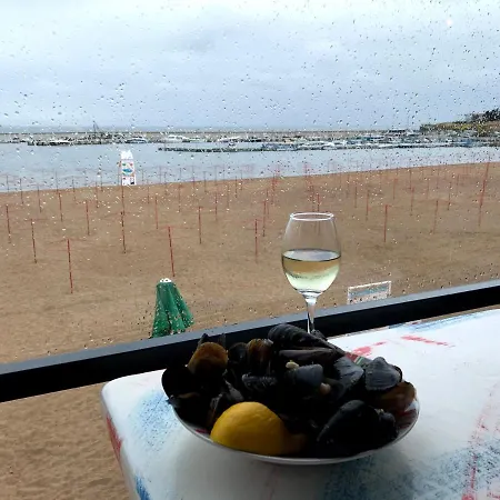 Akra Hotel Tchernomorets