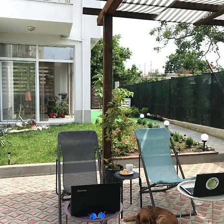 Otel Akra *