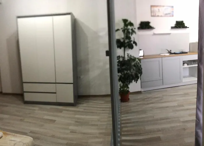 Akra * 切尔诺莫雷茨